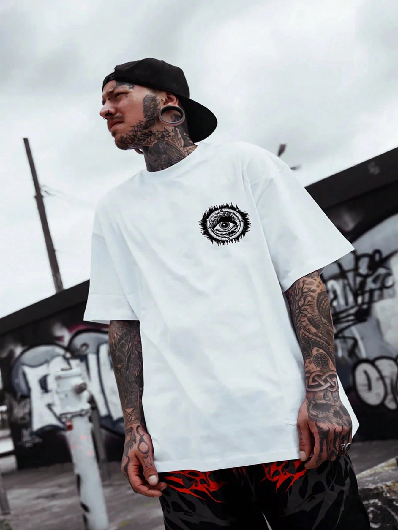 Camiseta de Manga Curta Esportiva Lado Escuro Masculina, Camiseta Casual de Manga Curta Gola Redonda Estampada