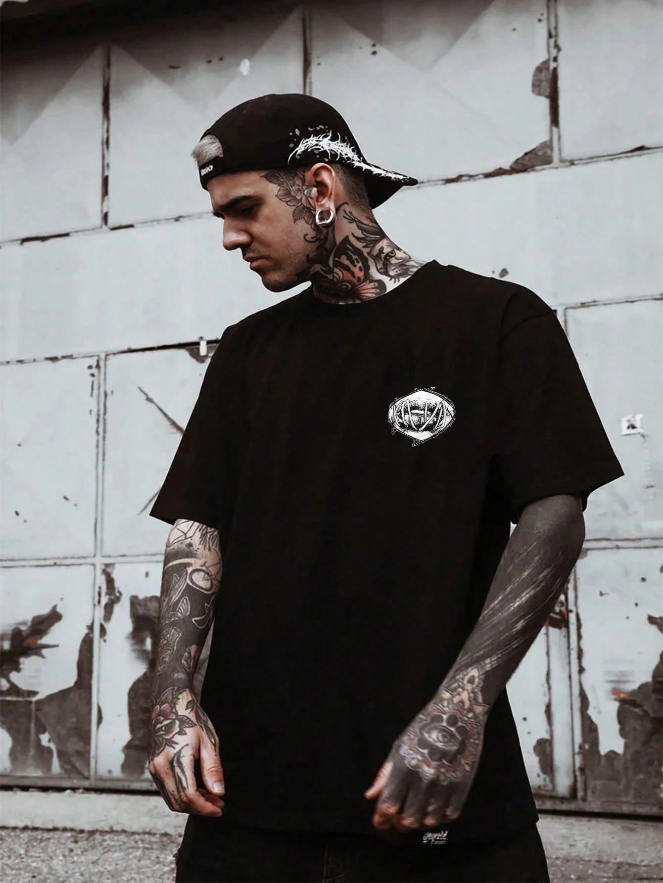 Camiseta Masculina de Manga Curta Casual de Verão, Estilo Vintage Escuro, Gola Redonda, Feita de Tecido de Poliéster, Adequada para Esportes e Academia