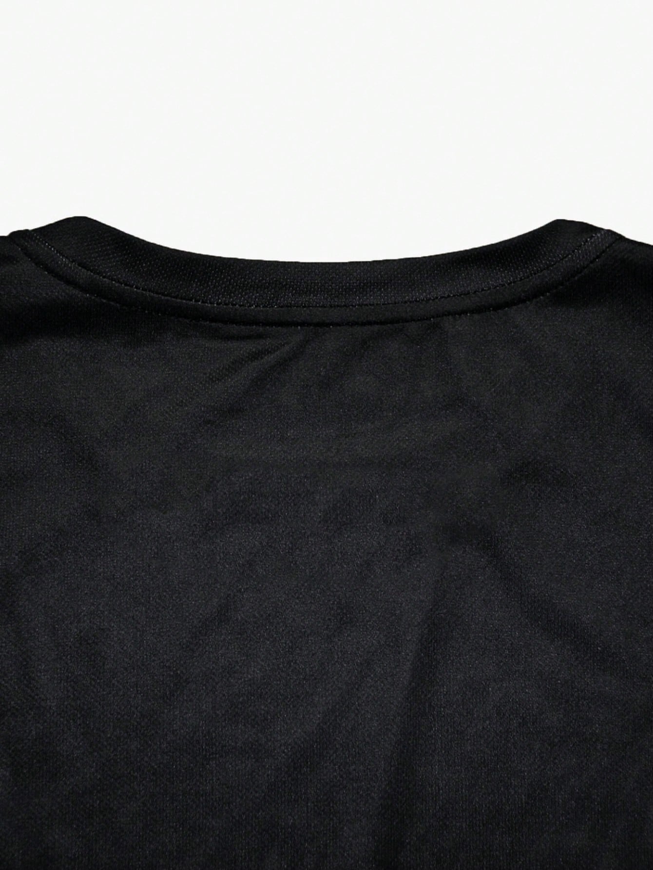 Camiseta Masculina de Manga Curta Casual de Verão, Estilo Vintage Escuro, Gola Redonda, Feita de Tecido de Poliéster, Adequada para Esportes e Academia